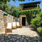 度假居 House With A Parking Space Sukosan, Zadar - 5818 比比涅