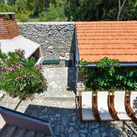 Hébergement de vacances House With A Parking Space Sukosan, Zadar - 5818 *