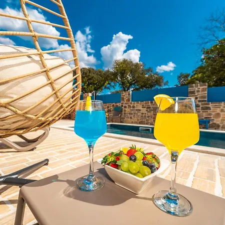 Σπίτι διακοπών Family Friendly House With A Swimming Pool Sukosan, Zadar - 5818 *